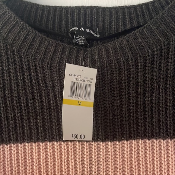 Cable & Guage Sweater top - Picture 4 of 4